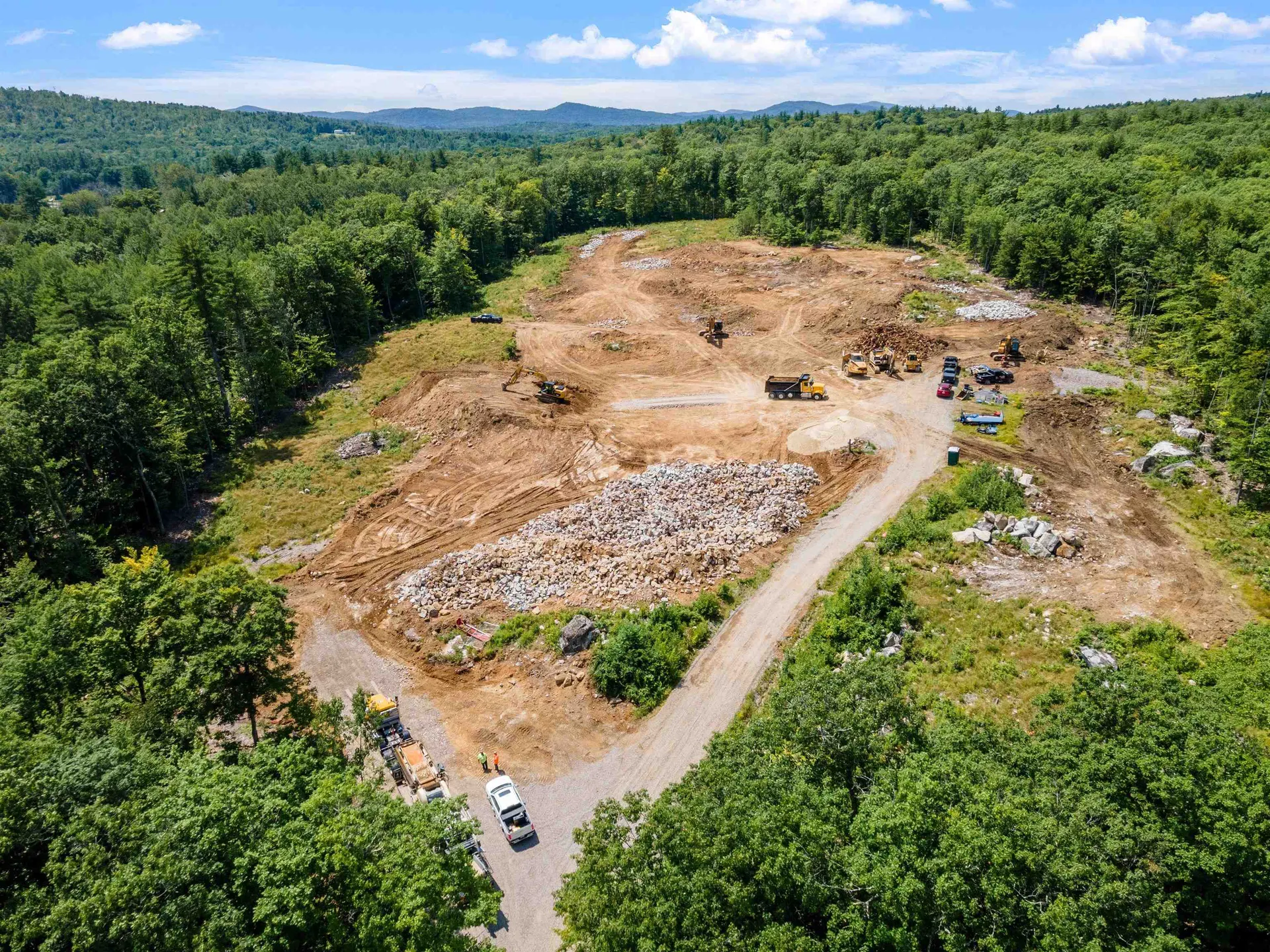 Endicott Street North Laconia NH 03246