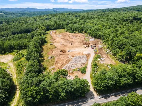 Endicott Street North Laconia NH 03246