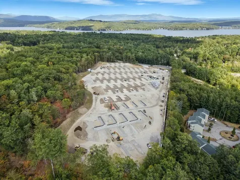 Endicott Street North Laconia NH 03246