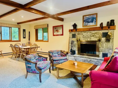 8 Strattonwald Road Winhall VT 05340