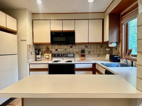 8 Strattonwald Road Winhall VT 05340