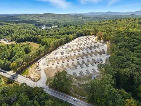 Endicott Street North Laconia NH 03246