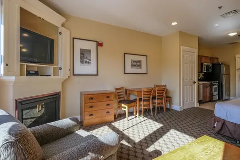 322 Qiv Jackson Gore Inn Ludlow VT 05149