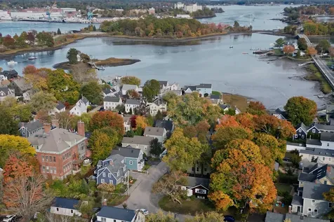 58 Humphreys Court Portsmouth NH 03801