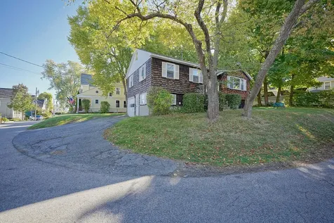 58 Humphreys Court Portsmouth NH 03801