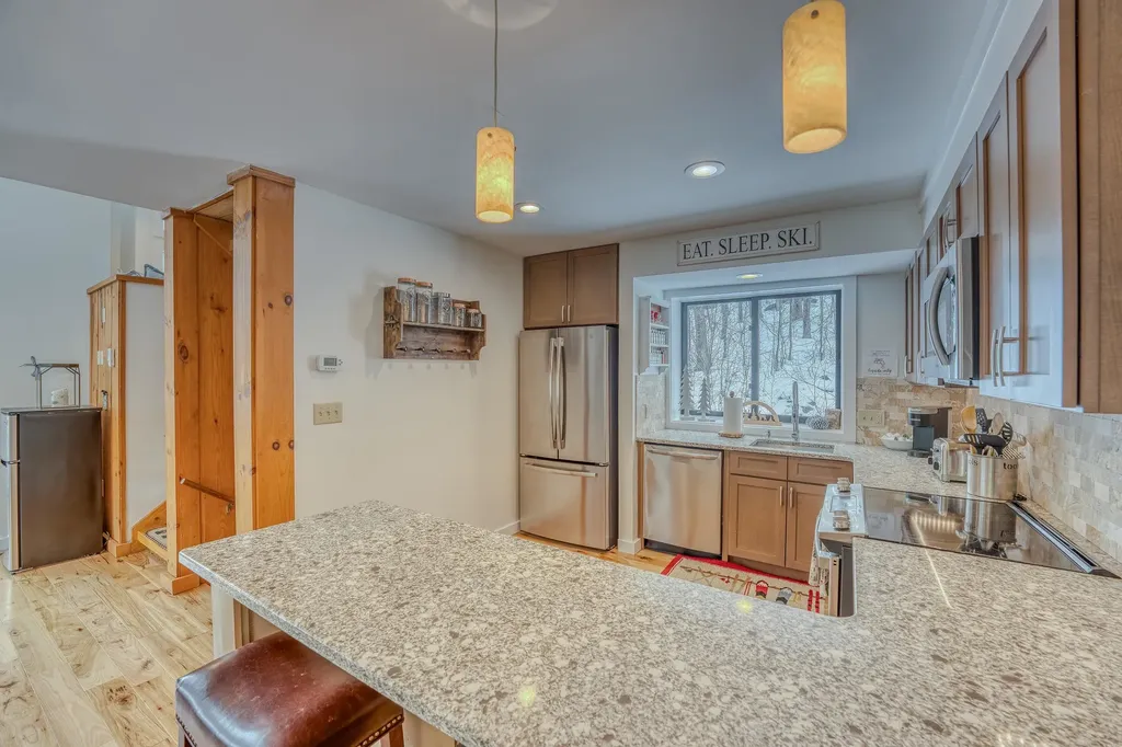 71 Easterly Road Lincoln NH 03251