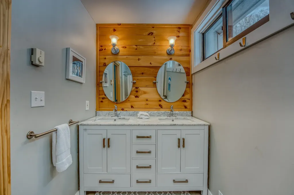 71 Easterly Road Lincoln NH 03251