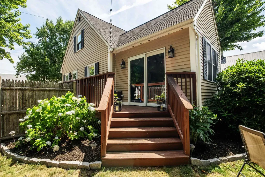 450 Stark Lane Manchester NH 03102