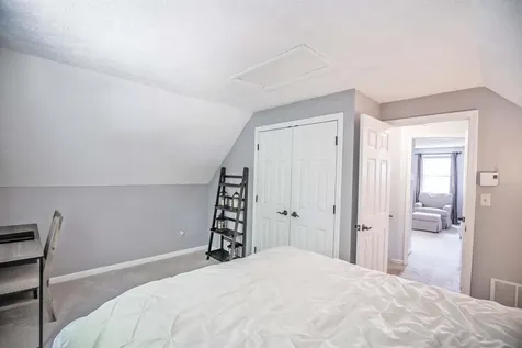 450 Stark Lane Manchester NH 03102