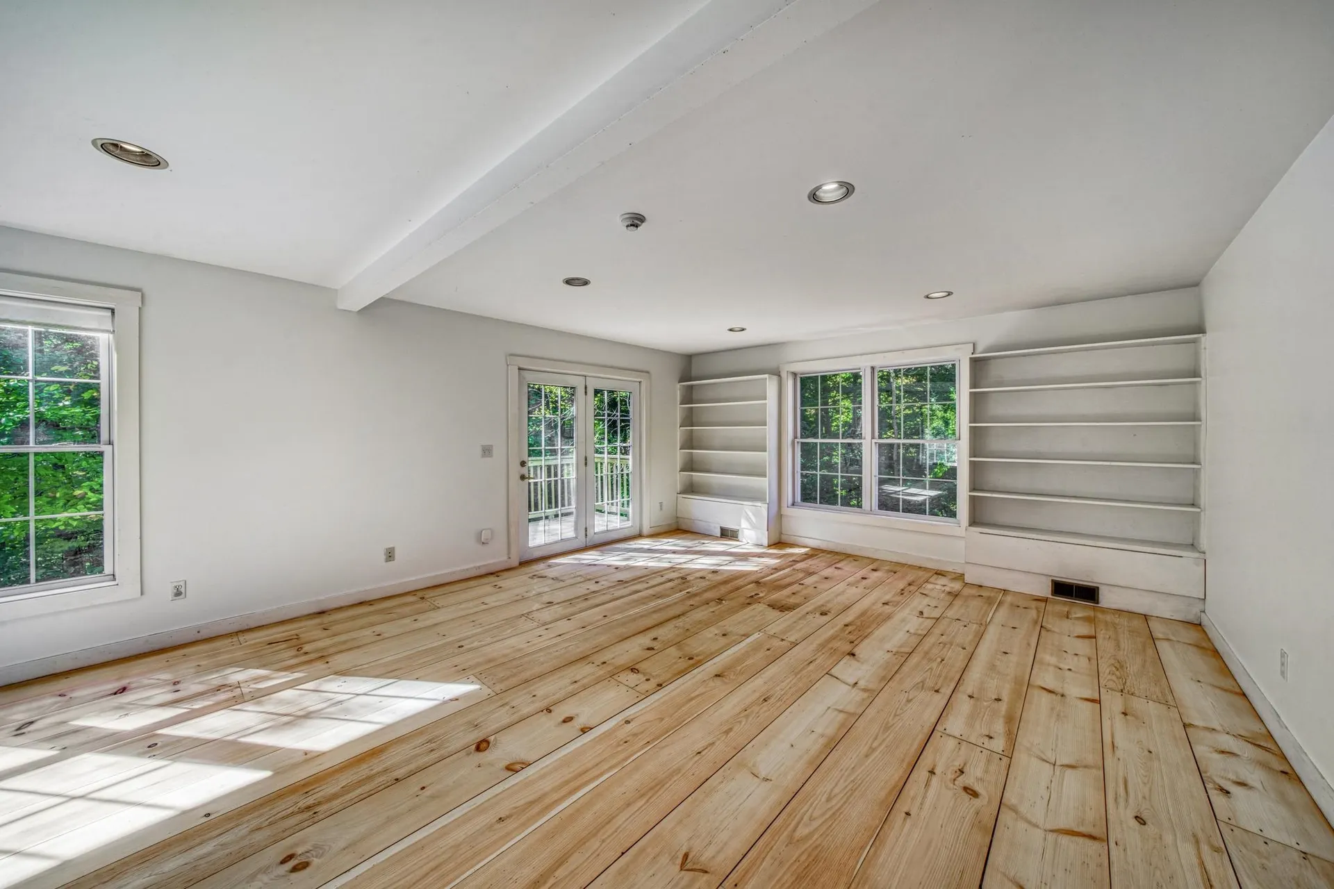 655 East Washington Road Bradford NH 03221