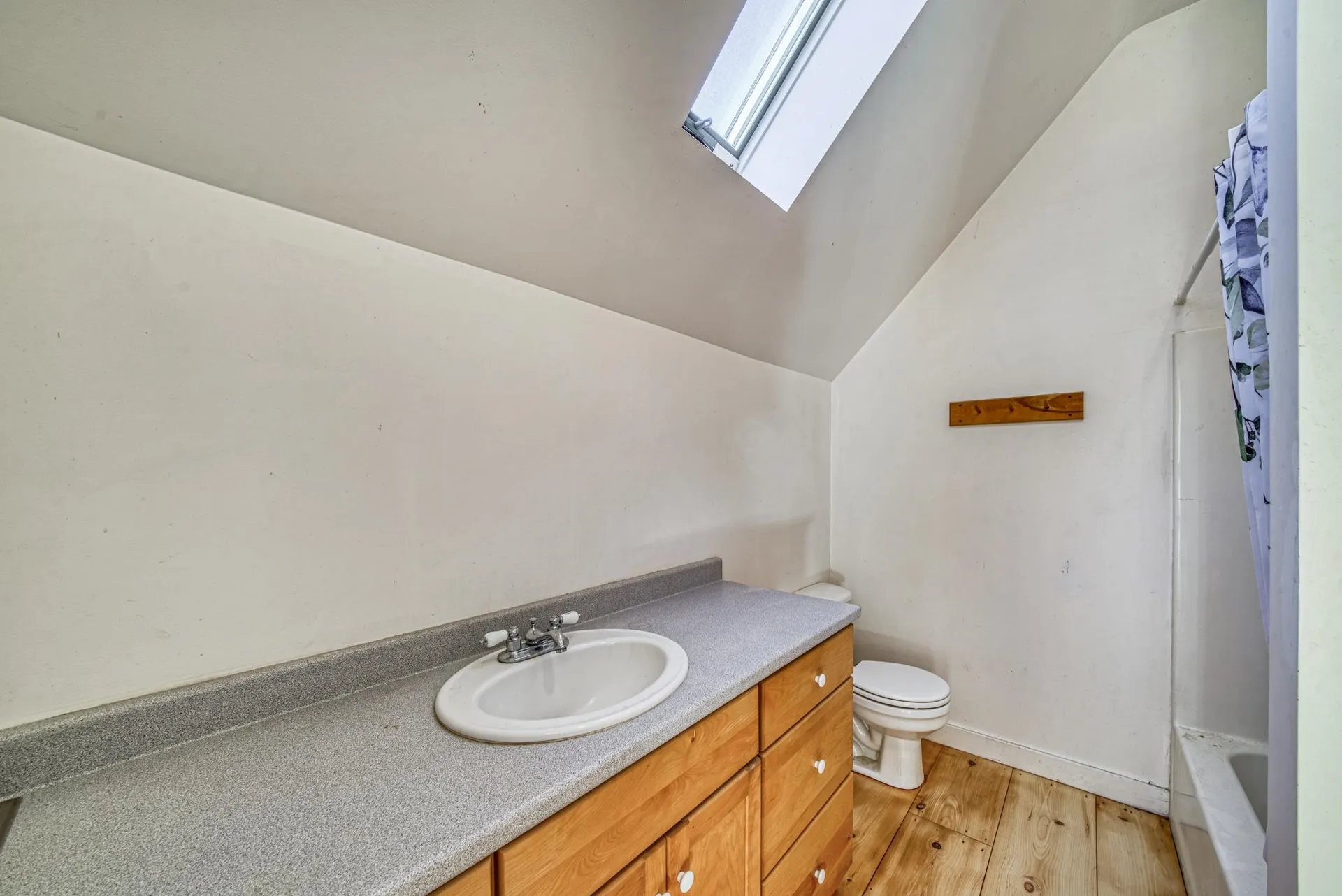 655 East Washington Road Bradford NH 03221