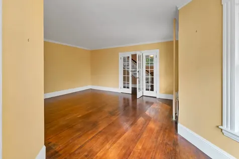 223 South Main Street Wolfeboro NH 03894