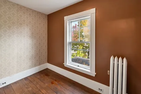 223 South Main Street Wolfeboro NH 03894