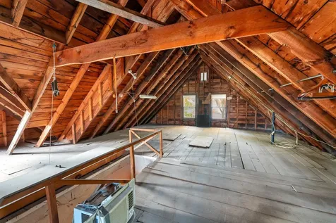 223 South Main Street Wolfeboro NH 03894