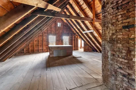 223 South Main Street Wolfeboro NH 03894