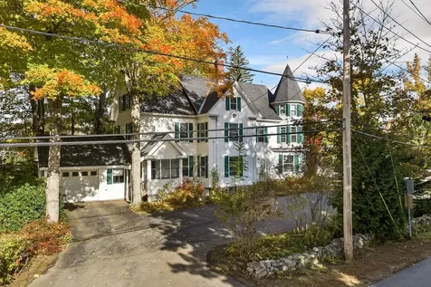 223 South Main Street Wolfeboro NH 03894