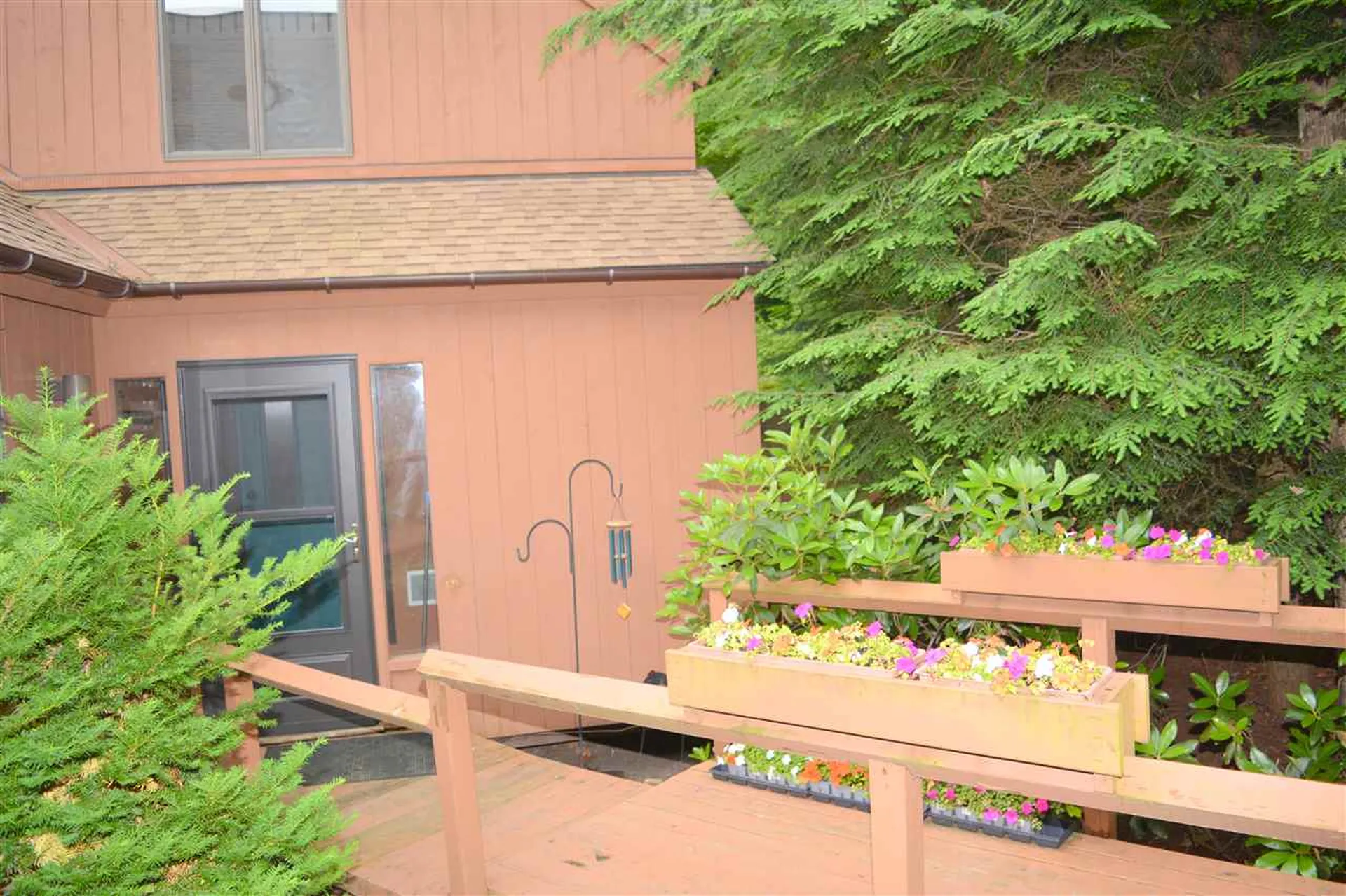 839 Cove Drive Grantham NH 03753