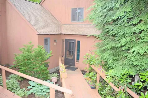 839 Cove Drive Grantham NH 03753
