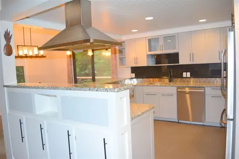 839 Cove Drive Grantham NH 03753