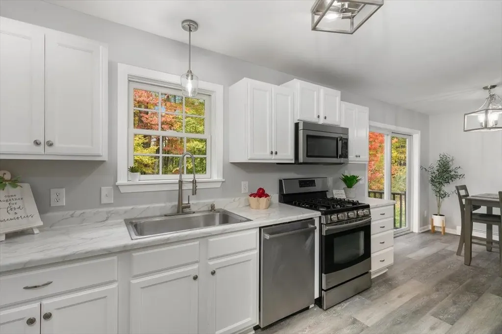 256 Dowboro Road Pittsfield NH 03263