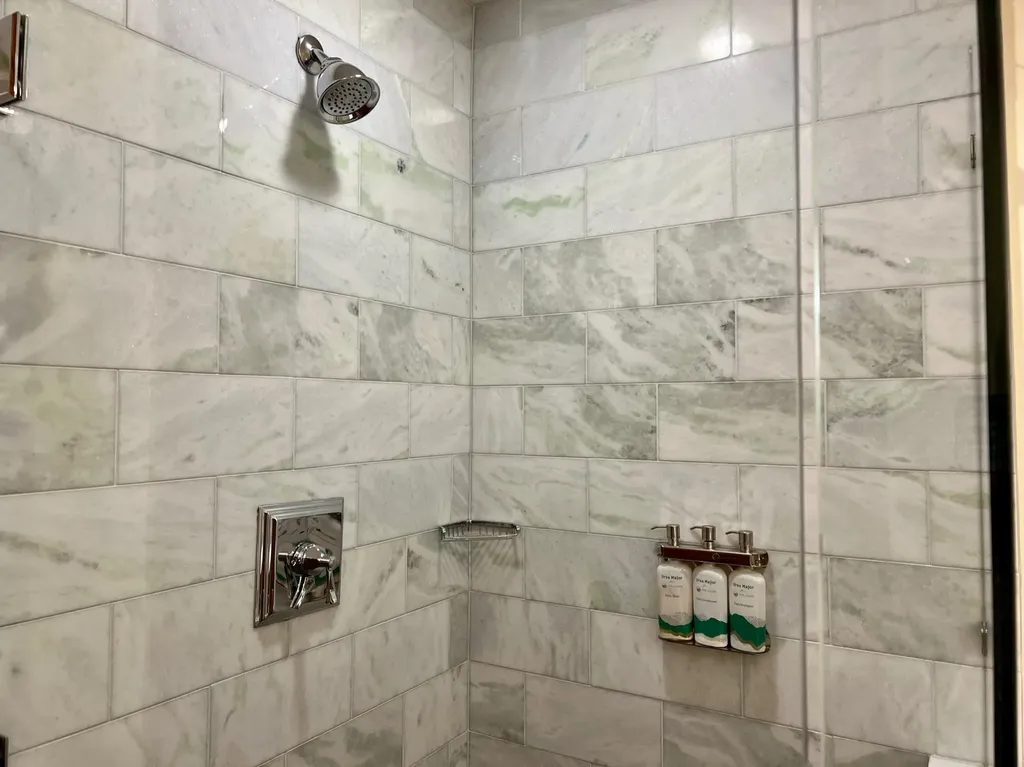 7412 Mountain Road Stowe VT 05672