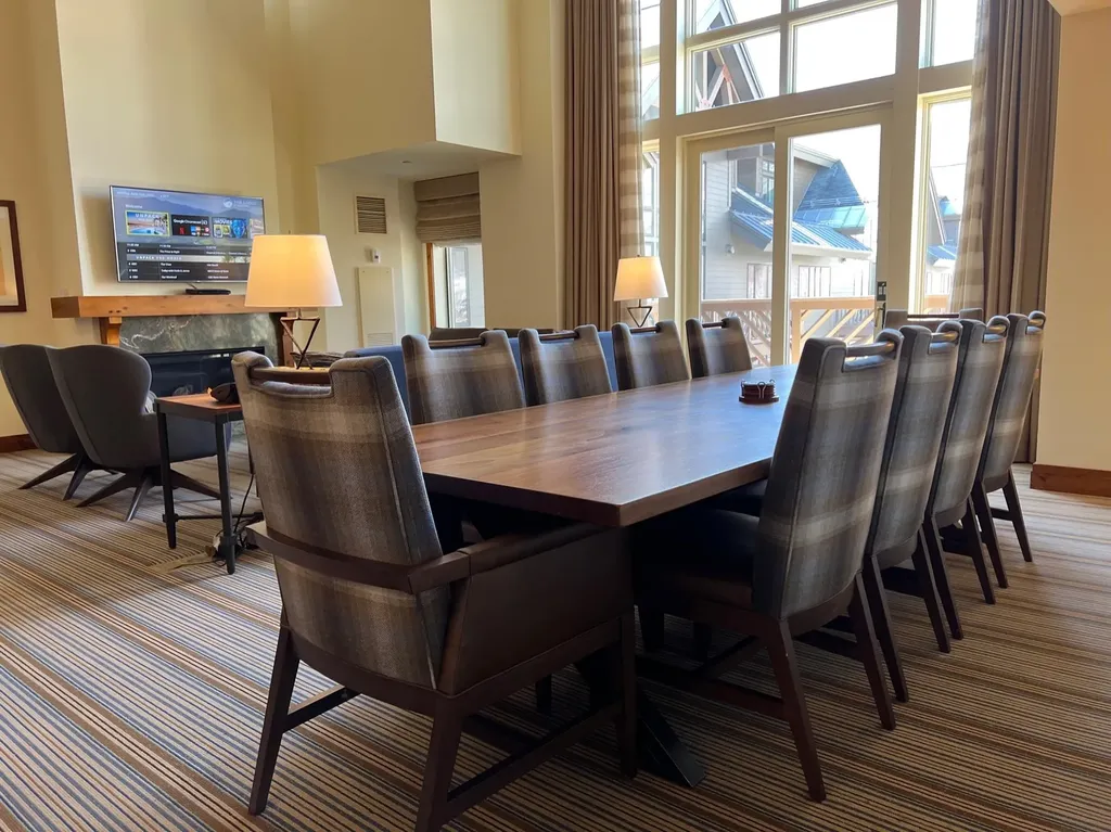 7412 Mountain Road Stowe VT 05672