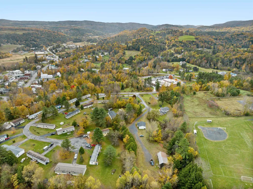 59 Duff Lane Williamstown VT 05679