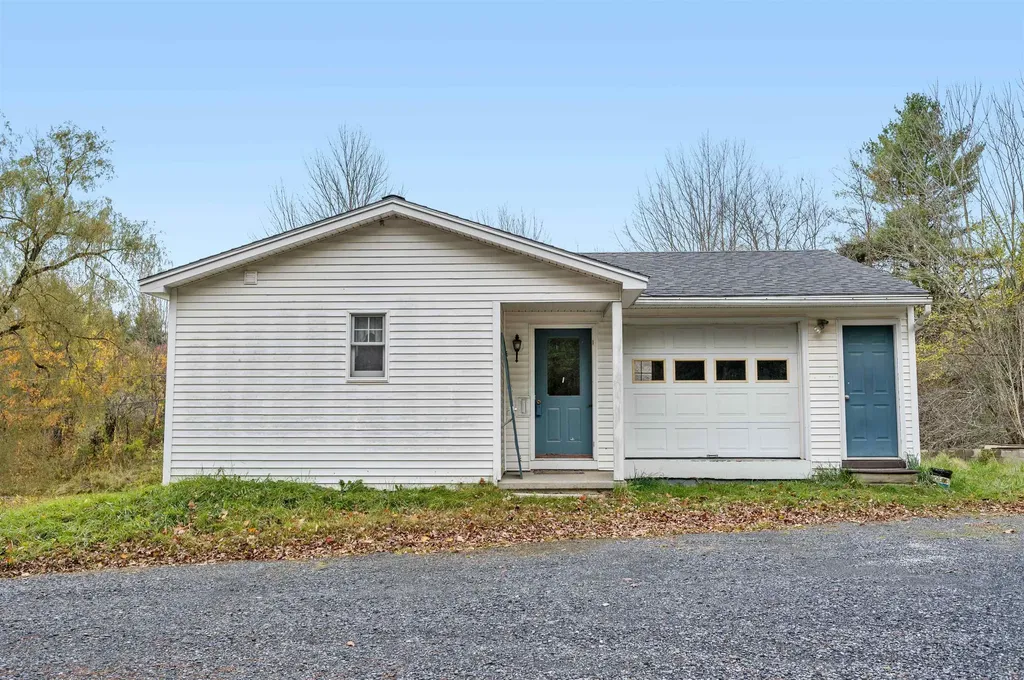 59 Duff Lane Williamstown VT 05679