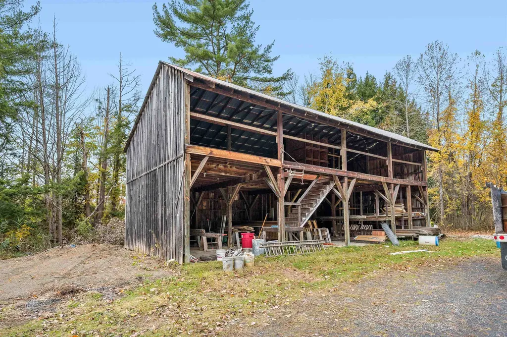 59 Duff Lane Williamstown VT 05679