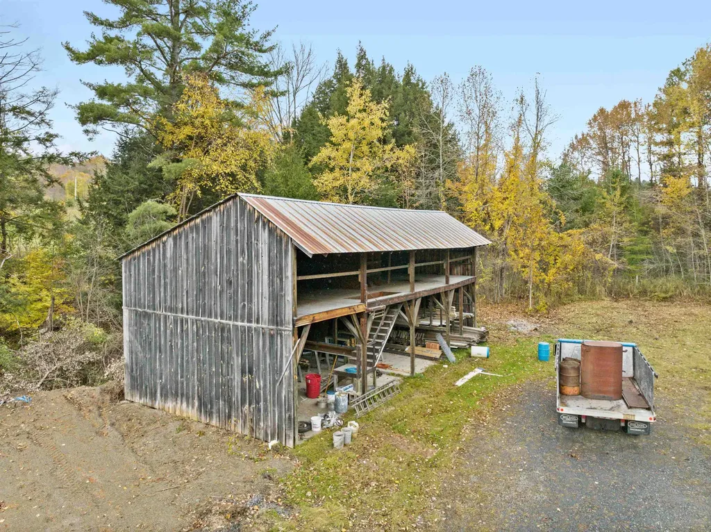 59 Duff Lane Williamstown VT 05679