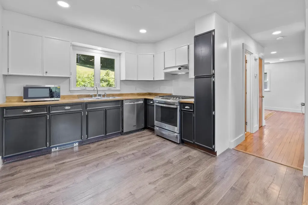 259 Watrous Road Rupert VT 05776