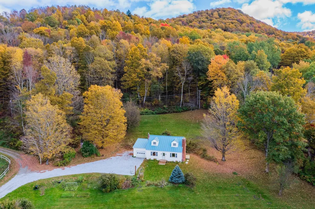 259 Watrous Road Rupert VT 05776