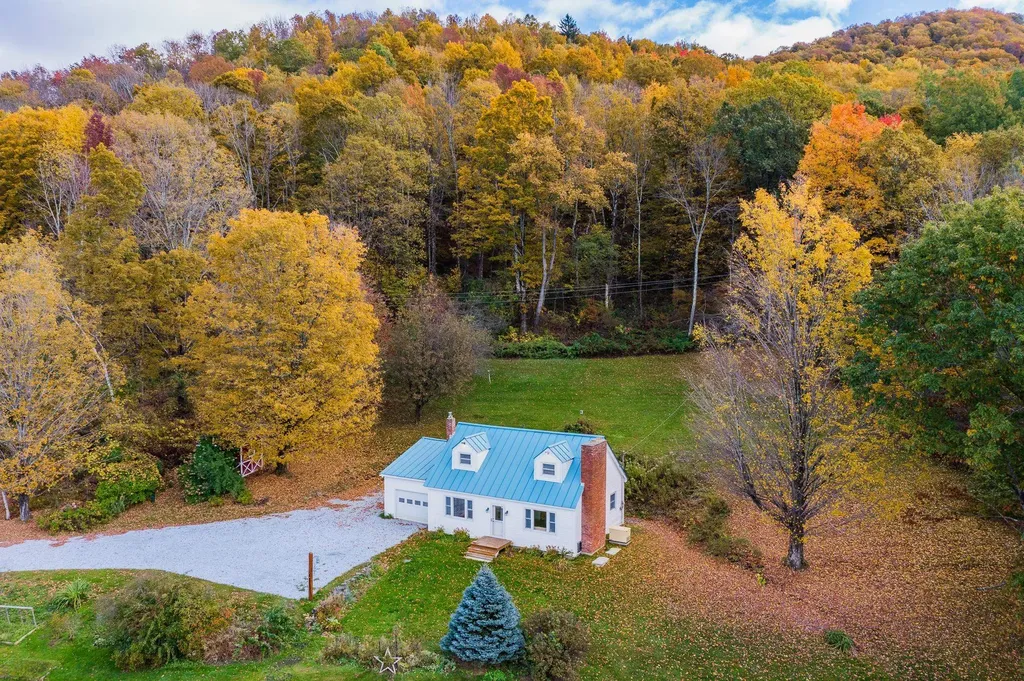 259 Watrous Road Rupert VT 05776