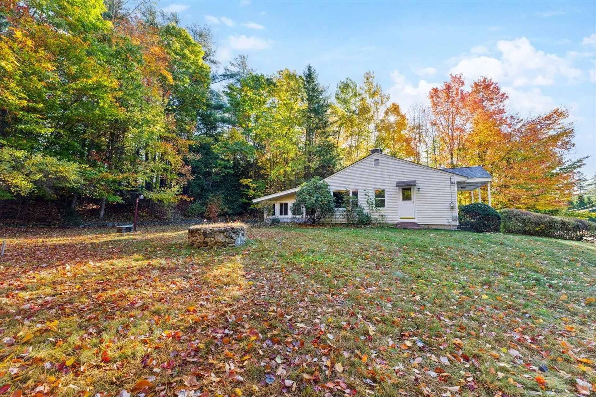 24 Pinecrest Road Jaffrey NH 03452