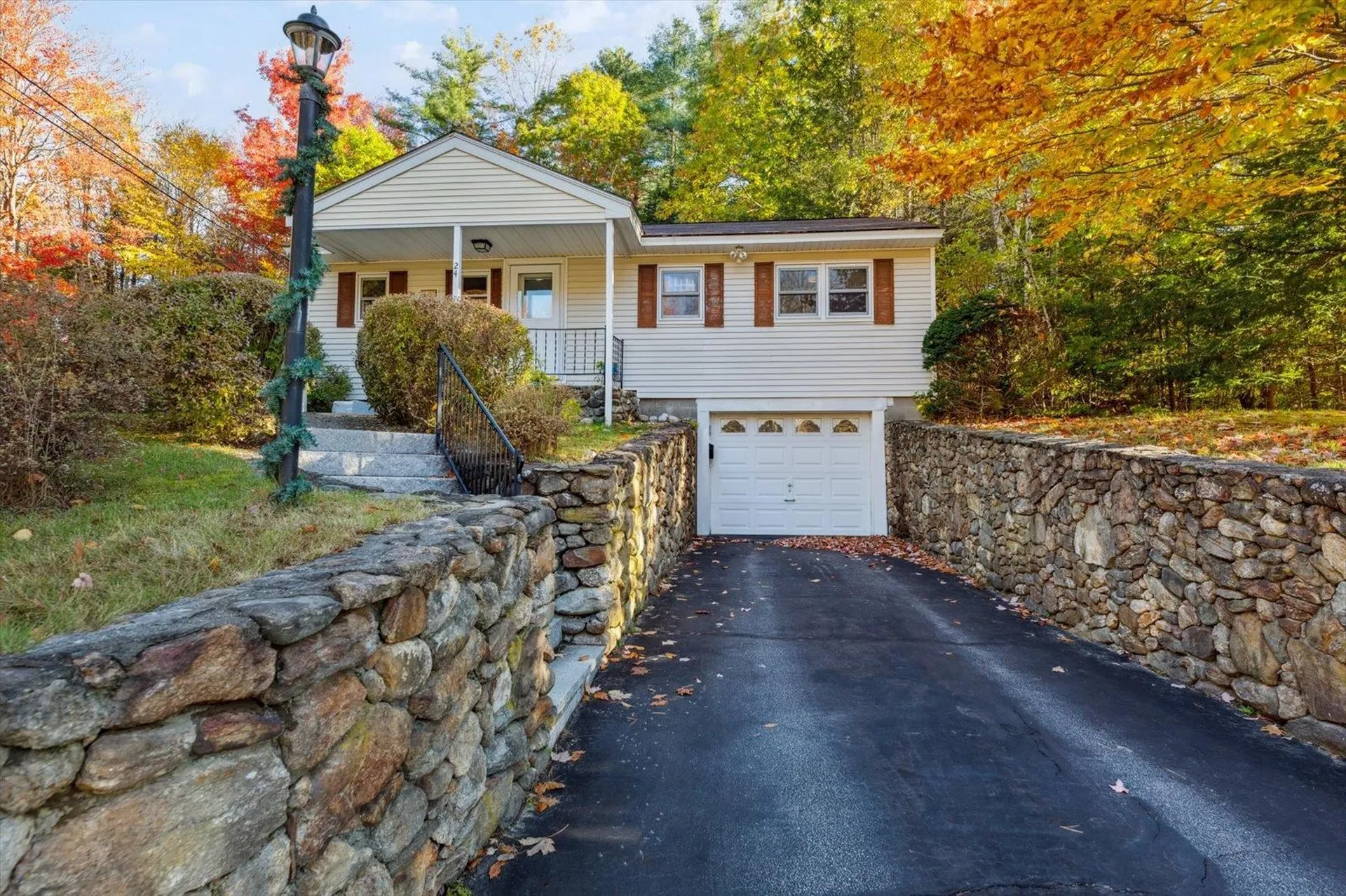 24 Pinecrest Road Jaffrey NH 03452