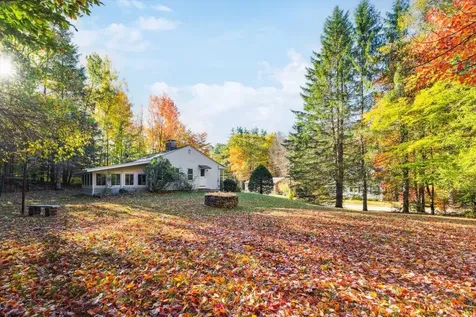 24 Pinecrest Road Jaffrey NH 03452