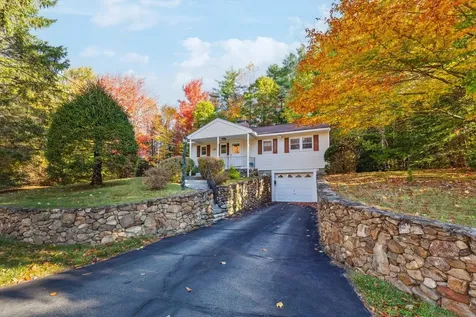 24 Pinecrest Road Jaffrey NH 03452