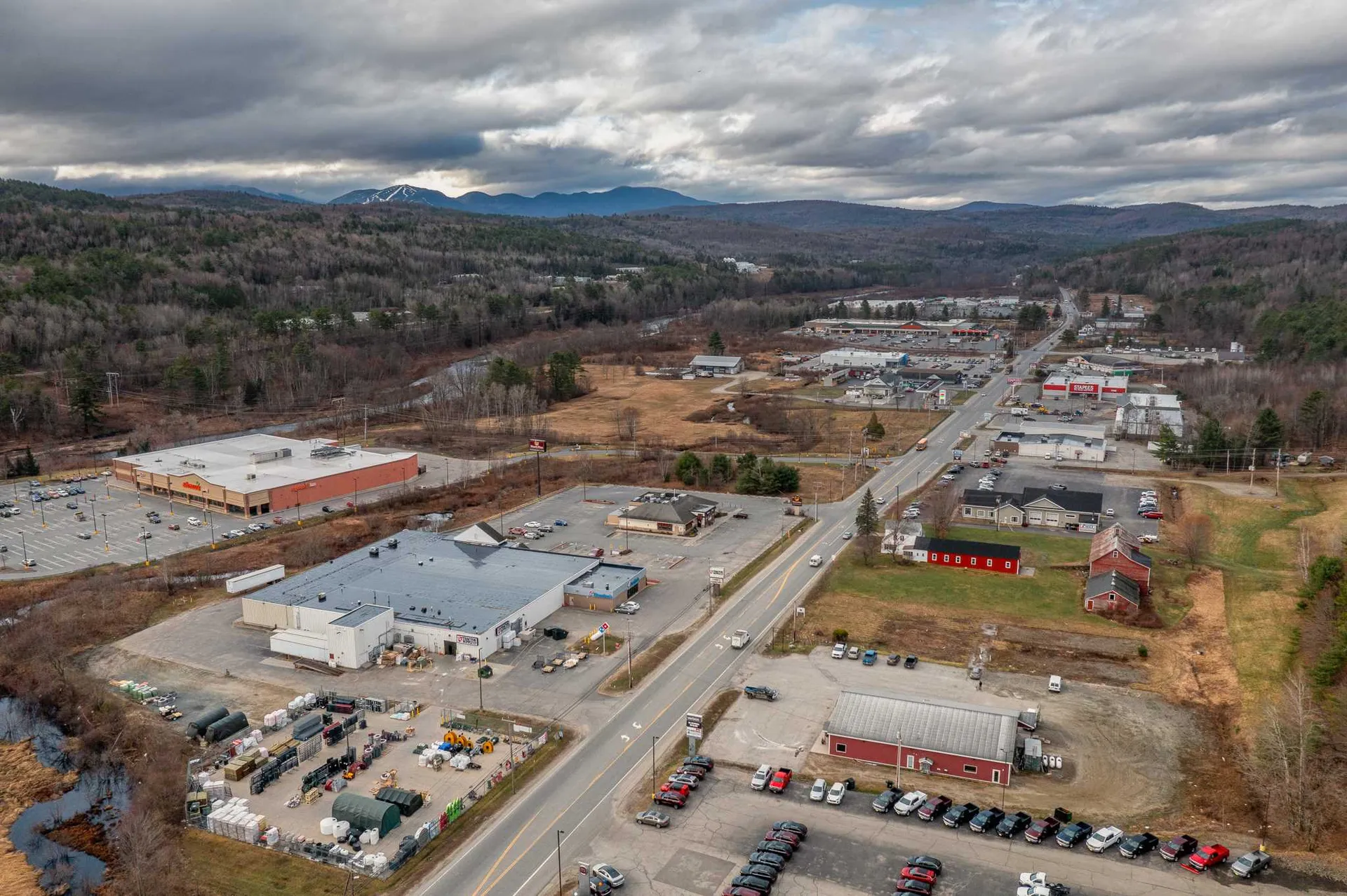 678 Meadow Street Littleton NH 03561