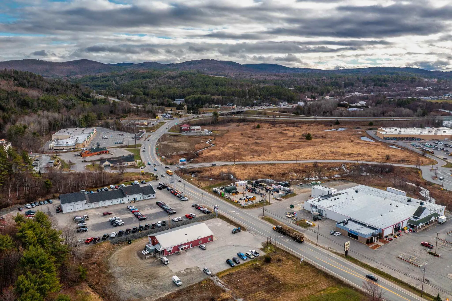 678 Meadow Street Littleton NH 03561