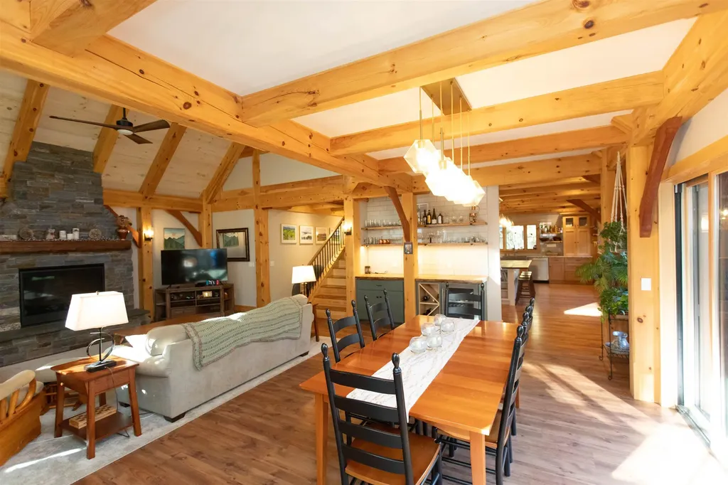 274 Pinecrest Road Hinesburg VT 05461