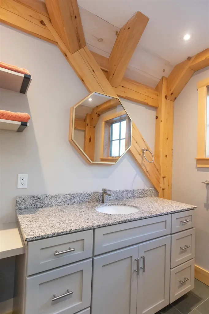 274 Pinecrest Road Hinesburg VT 05461