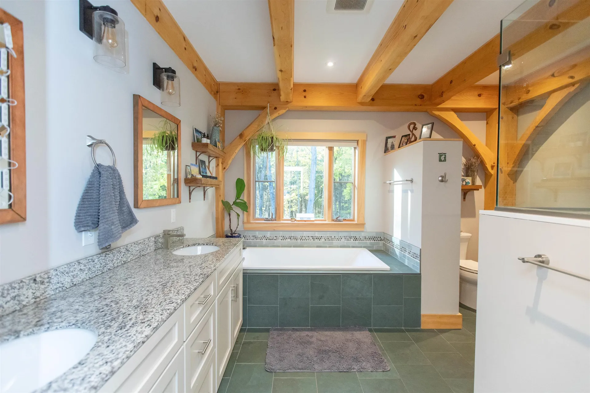 274 Pinecrest Road Hinesburg VT 05461