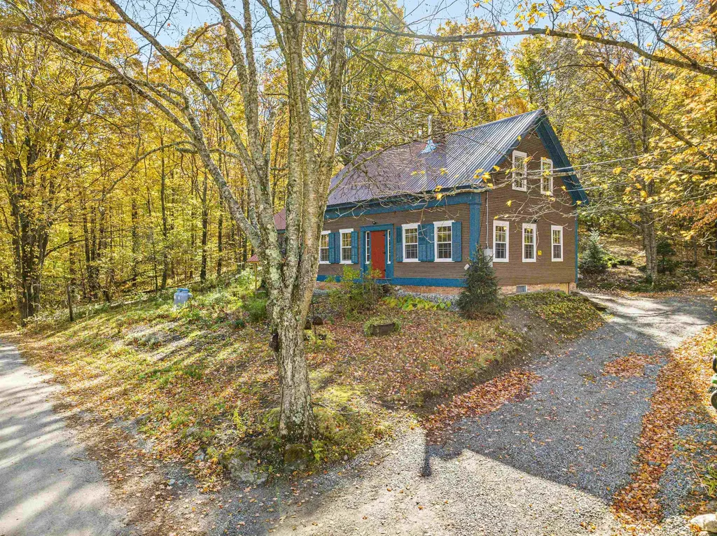 15 Bull Moose Road Morristown VT 05661