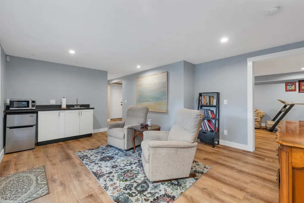 1 Blueberry Hill Lane Gilford NH 03249