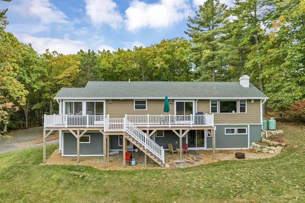 1 Blueberry Hill Lane Gilford NH 03249