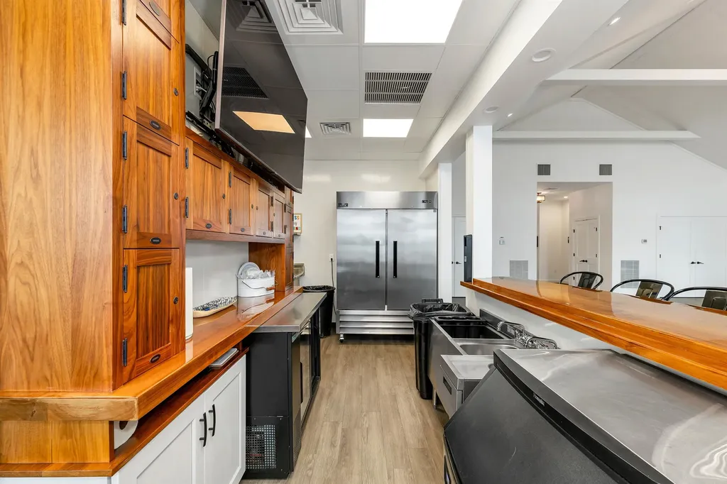 1 Blueberry Hill Lane Gilford NH 03249