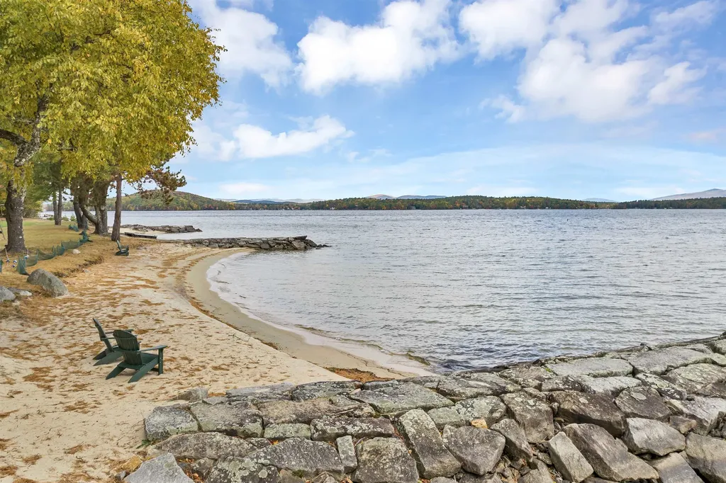 1 Blueberry Hill Lane Gilford NH 03249