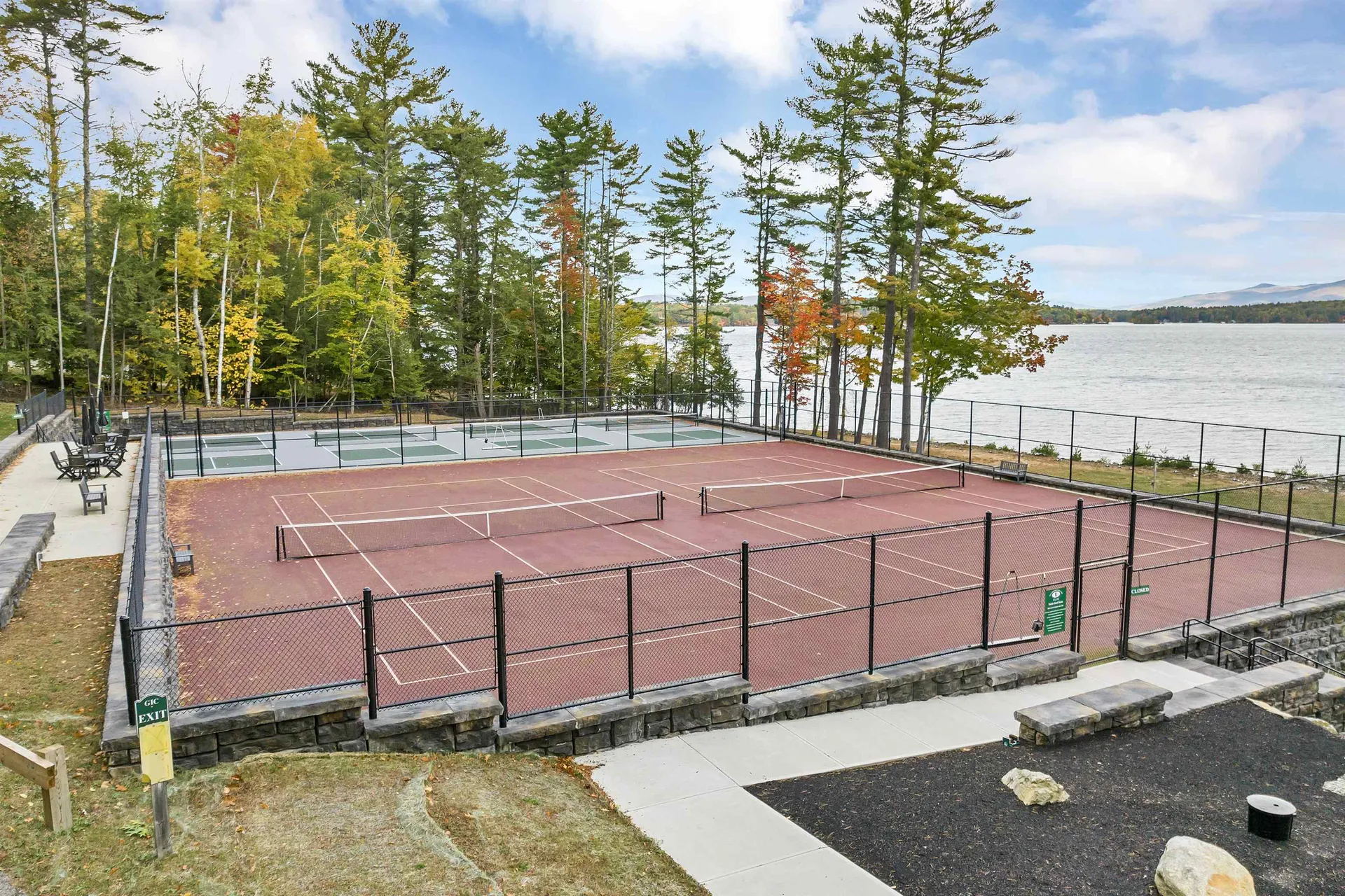 1 Blueberry Hill Lane Gilford NH 03249