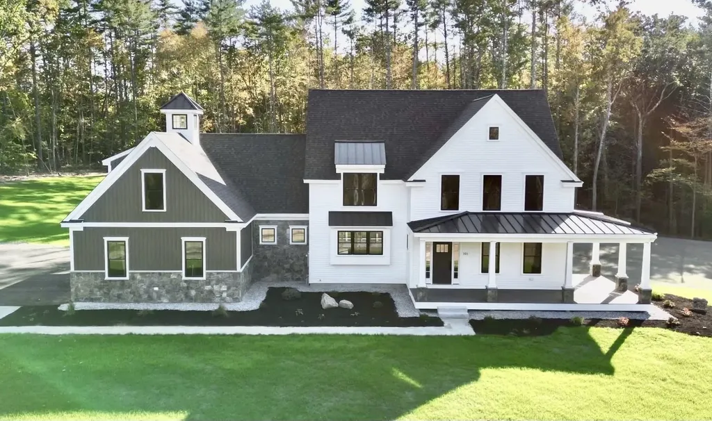 101 Crowley Road Chester NH 03036
