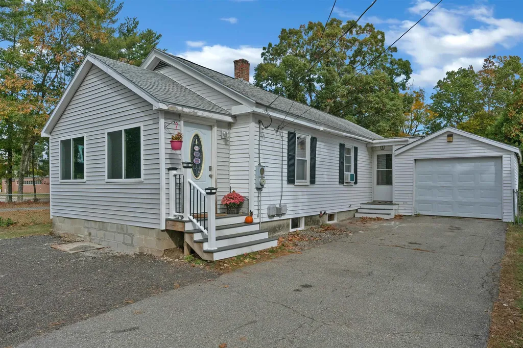 118 Brock Street Rochester NH 03867